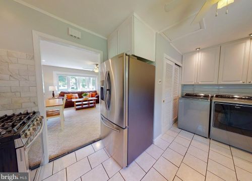 575 Winding Rd, Lansdale PA  19446-3446 exterior