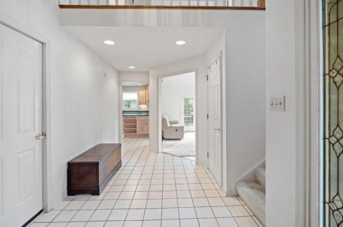 1212 Parkside Dr, Bridgeville PA  15017-1267 exterior
