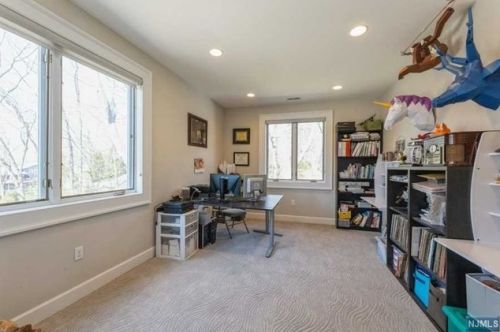 1097 Korfitsen Rd, N Milford NJ  07646-2410 exterior