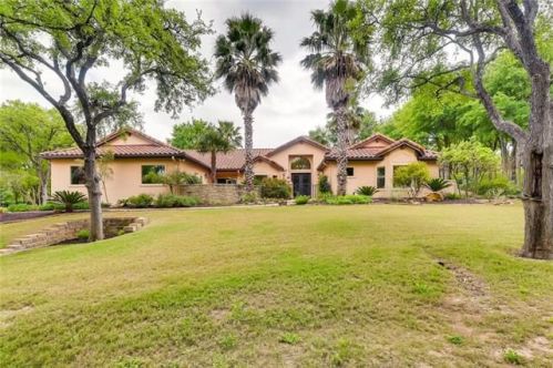 181 Sabine Dr, Lost Pines, TX 78612-3408
