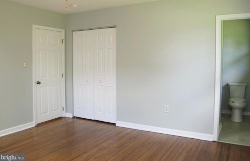 448 Willow Dr, Riverton NJ  08077-3420 exterior