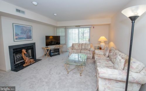 344 Independence Dr, Southampton PA  18966-2729 exterior