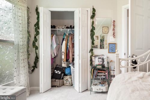 5 Yucca Dr, Fredericksburg VA  22405-6323 exterior