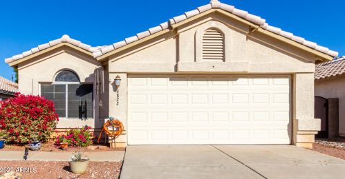 4822 Ponderosa Ln, Glendale, AZ 85308-9203