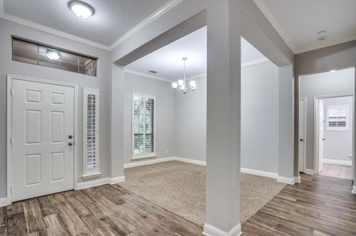 8470 Plymouth Ln, Frisco, TX 75034-8242