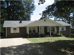3150 Sugar Creek Rd, Woodlawn, TN 37191-8130