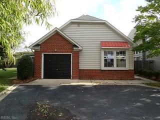 1233 Club Point Rd, Chesapeake VA  23322-6011 exterior