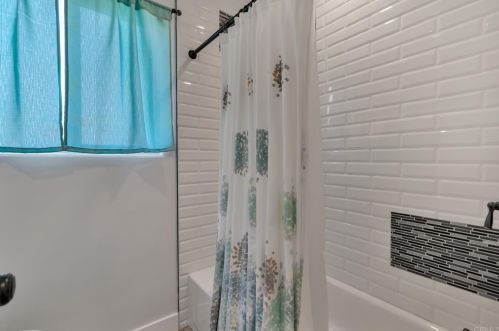 9607 Marilla Dr, Lakeside CA 92040-2806 exterior