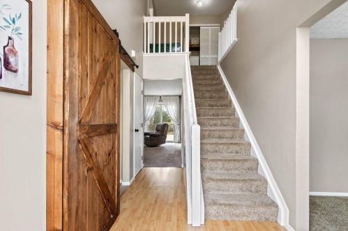 221 Bent Tree Ln, Pataskala OH  43062-8111 exterior