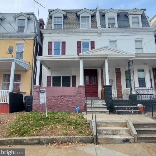 231 Broom St, Wilmington, DE 19805-3977