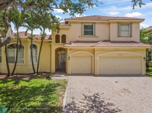 12708 21st St, Hollywood, FL 33027-2602