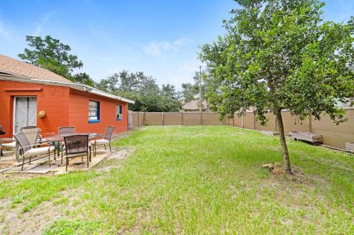 1105 4th St, Sanford, FL 32771-1417