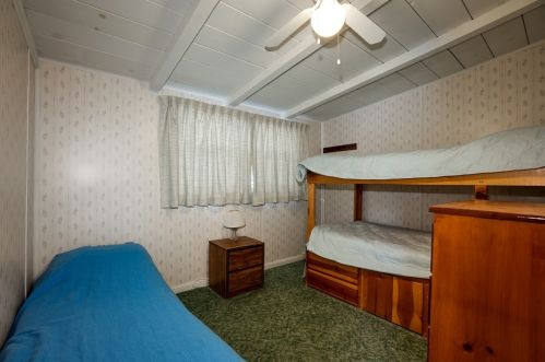 435 Esplanade St, Lakeport CA  95453-5305 exterior