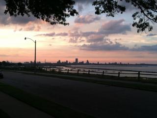 3063 Shore Dr, Milwaukee, WI 53207-3007