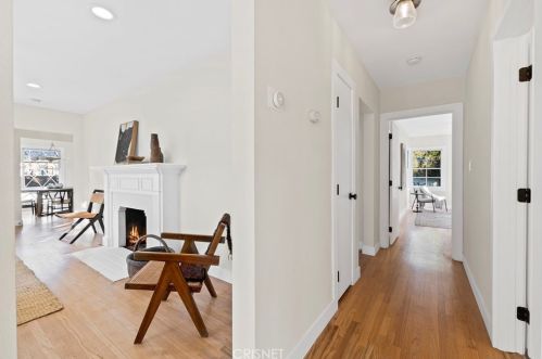 6554 Colbath Ave, Van Nuys CA  91401-1503 exterior