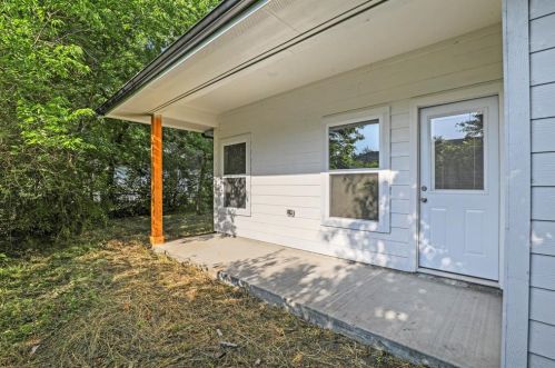 2111 Johnson St, Greenville TX  75401-3553 exterior