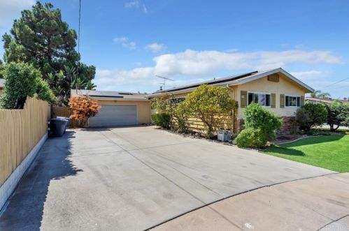5920 Noraak Ct, La Mesa CA  91942-1824 exterior