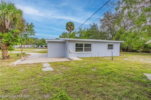 503 4th Pl, Vero Beach, FL 32962-3510