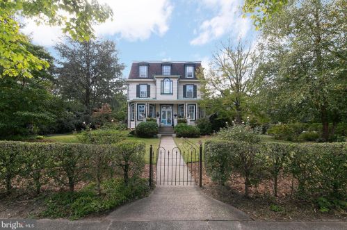 400 Fulton St, Riverton, NJ 08077-1149