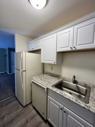 12 Field Ct, Fishkill NY  12524-2613 exterior