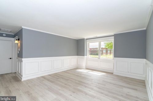 246 Queen St, West Deptford NJ  08096-2254 exterior