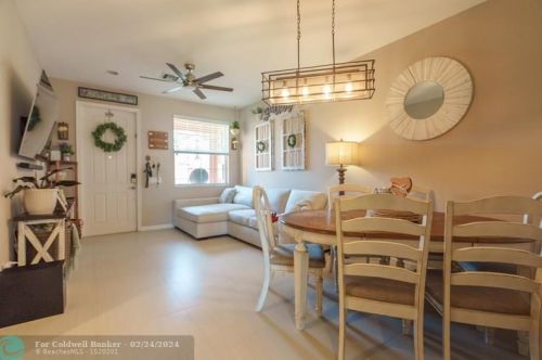 7183 Briella Dr, Boynton Beach, FL 33437-3763