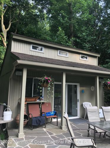 5 Doree Rd, Morganville, NJ 07751-9746