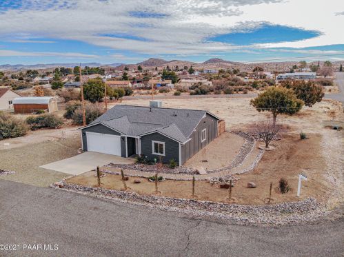 16207 Black Mountain Rd, Bensch Ranch, AZ 86333-2607
