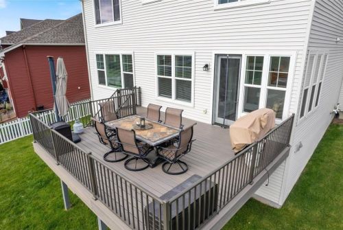 4 Promise Blvd, Hudson WI  54016-8722 exterior