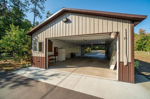 5983 Shore Dr, Eau Claire WI  54703-2079 exterior