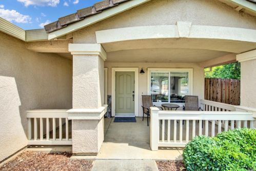 705 Wiegand Way, Liberty Farms CA  95620-4531 exterior