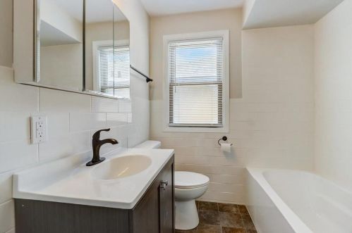 7807 34th Ave, Kenosha WI  53142-4631 exterior