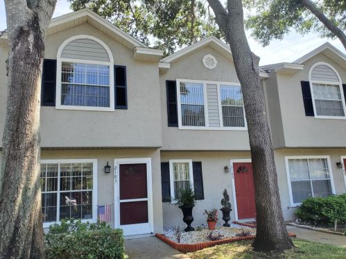 2183 Fox Chase Blvd, Palm Harbor, FL 34683-2300