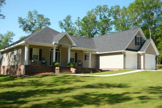 417 Oakwood Dr, Opp, AL 36467-9765