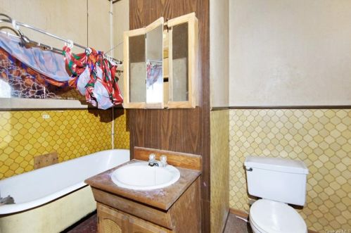 5 Eastman Ter, Poughkeepsie NY  exterior