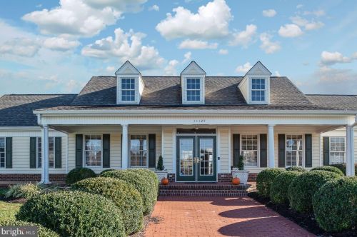 6029 Hot Spring Ln, Fredericksburg VA  22407-3708 exterior