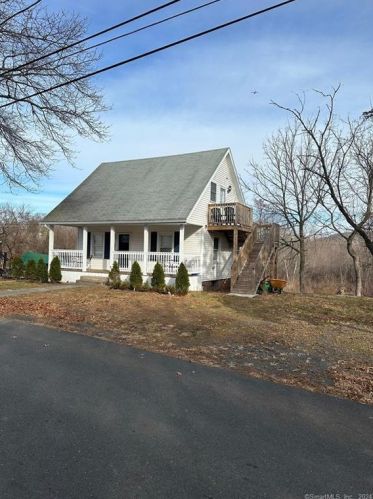 20 Dewey Pl, Plainville, CT 06062-2018