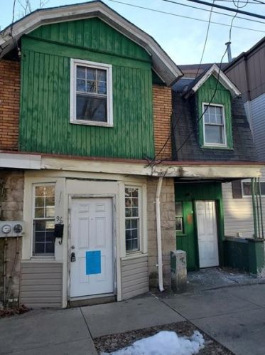 918 Highview St, Pittsburgh, PA 15206-1413