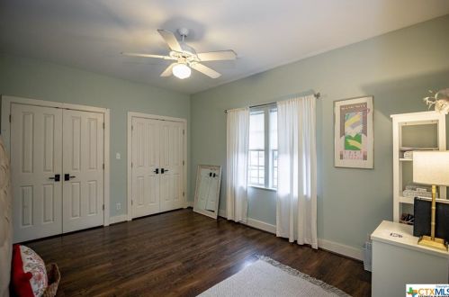 1 Cotswold Ln, Victoria TX 77904-1675 exterior