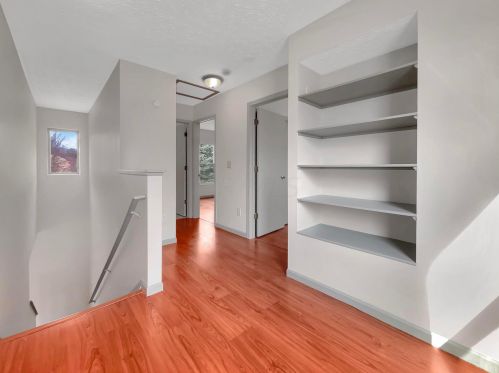 401 Lockmead Dr, Pataskala OH  43062-7333 exterior