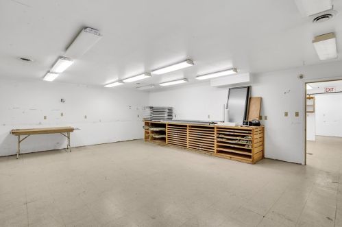 913 Main St, Latrobe PA  15650-1636 exterior