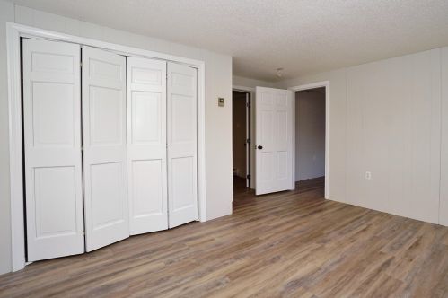 43 Joseph Rd, Salem NH  03079-2021 exterior