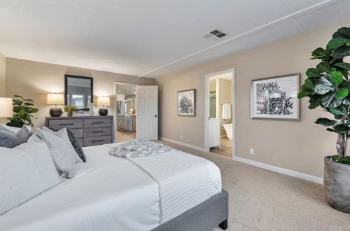3437 Don Alberto Dr, Carlsbad CA  92010-3902 exterior