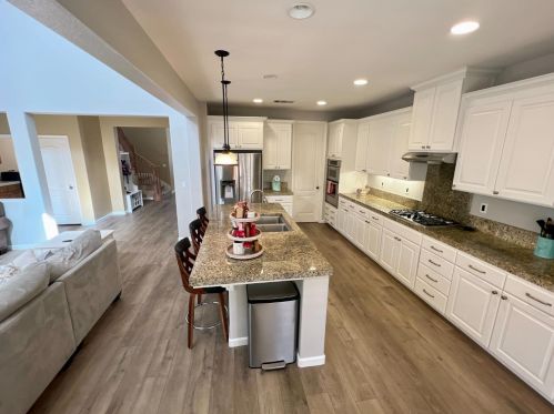 2504 Kodiak Dr, Modesto CA  95355-7957 exterior