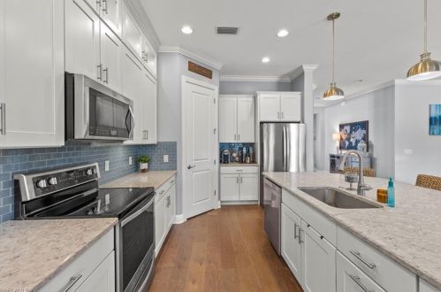 4520 Tamarind Way, Naples FL  34119 exterior