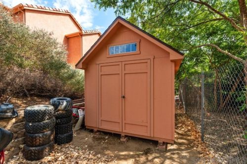 1497 Miss Elle Way, Alpine CA  91901-3981 exterior