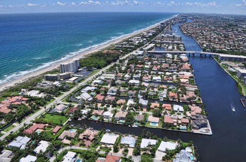 4010 10th St, Delray Beach FL  33445-1929 exterior