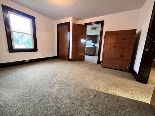 1116 Duss Ave, Ambridge PA  15003-1955 exterior