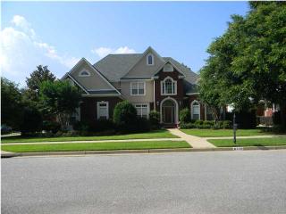 6112 Macarthur Place Ct, Mobile, AL 36609-5185