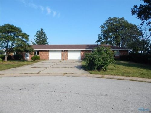 27948 Southpointe Dr, Millbury, OH 43447-9795